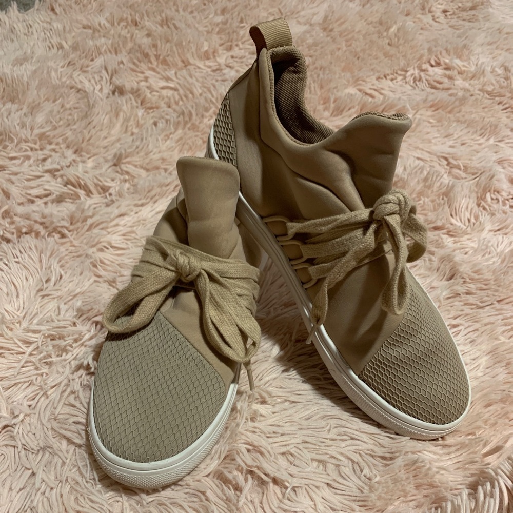 Tanish Pink Steve Madden shoes
